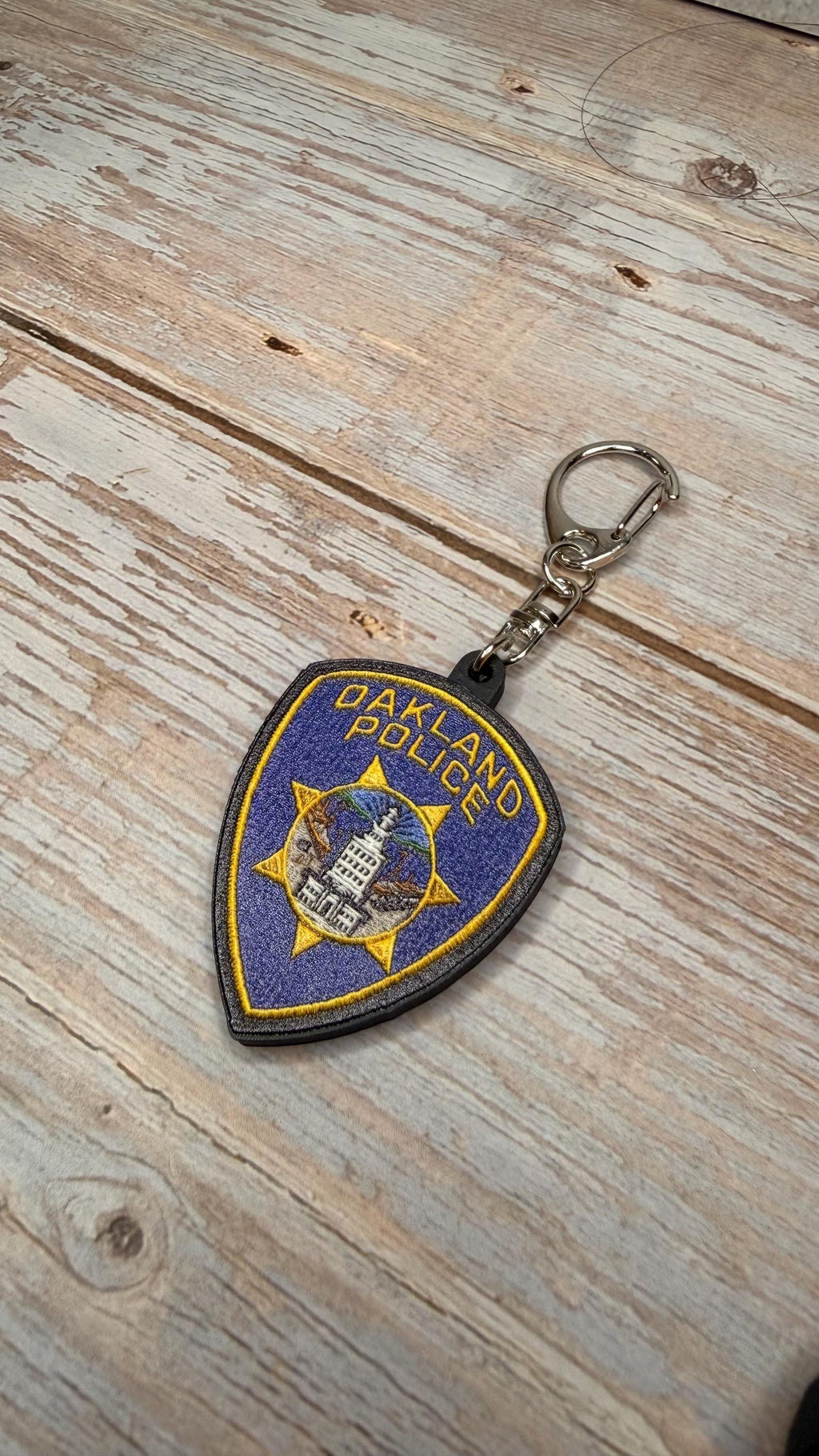 Oakland Police Department, California - MicroKeychain