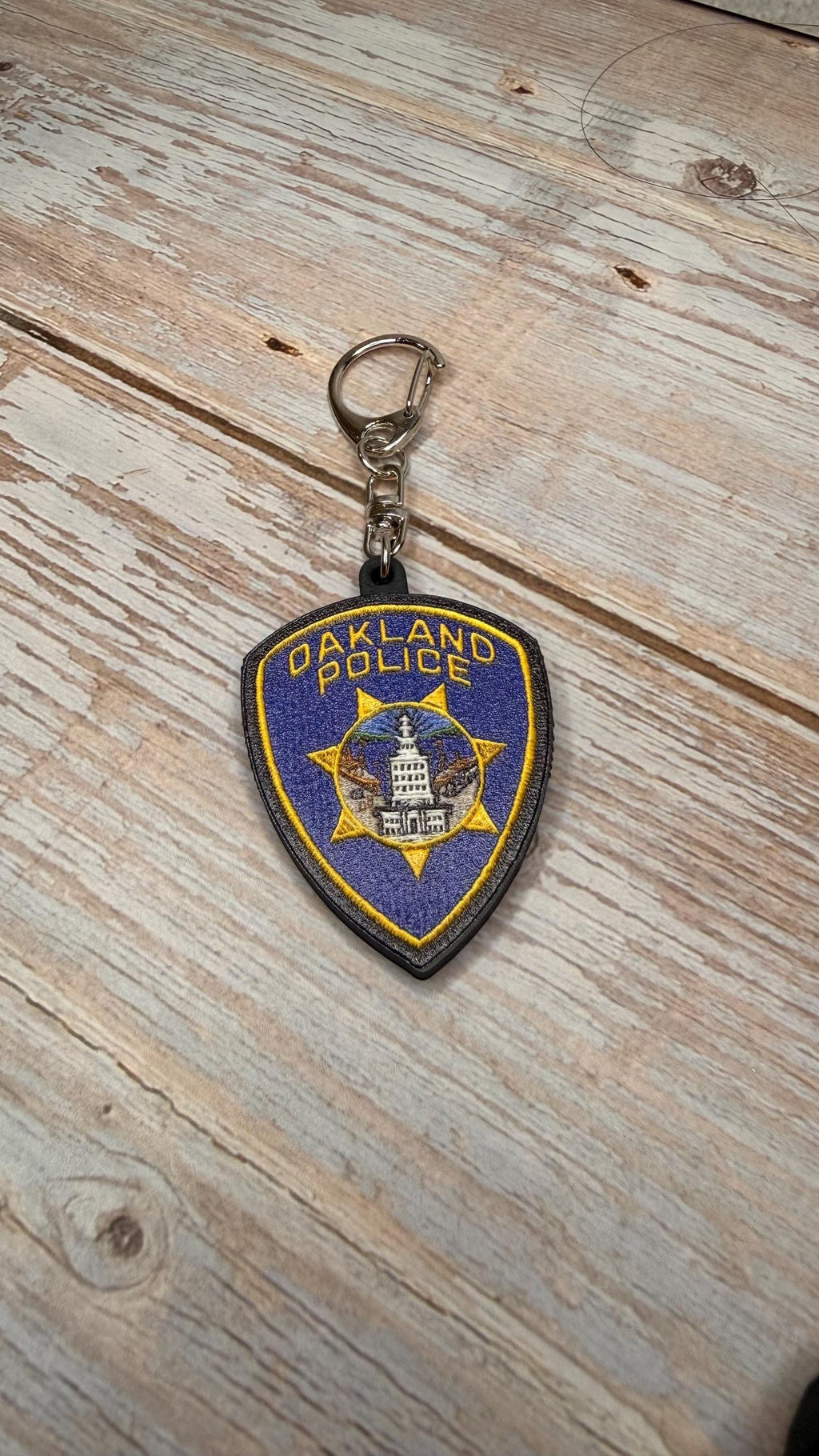 Oakland Police Department, California - MicroKeychain